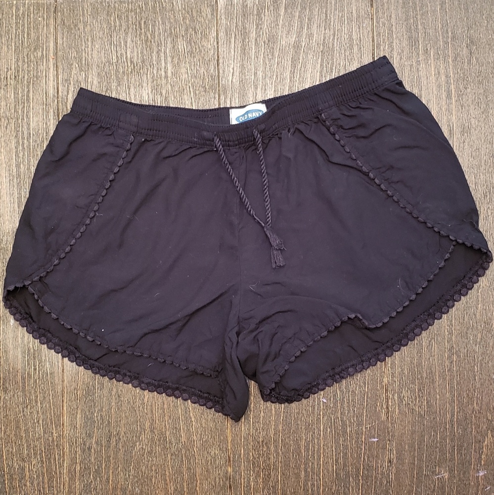 Black Old Navy kids shorts size L(10-12)